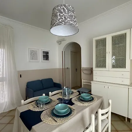 A&b Homes Leuca * Леука